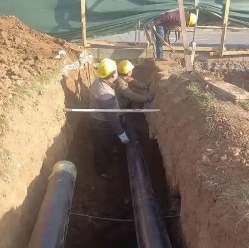 容城过公路拉管